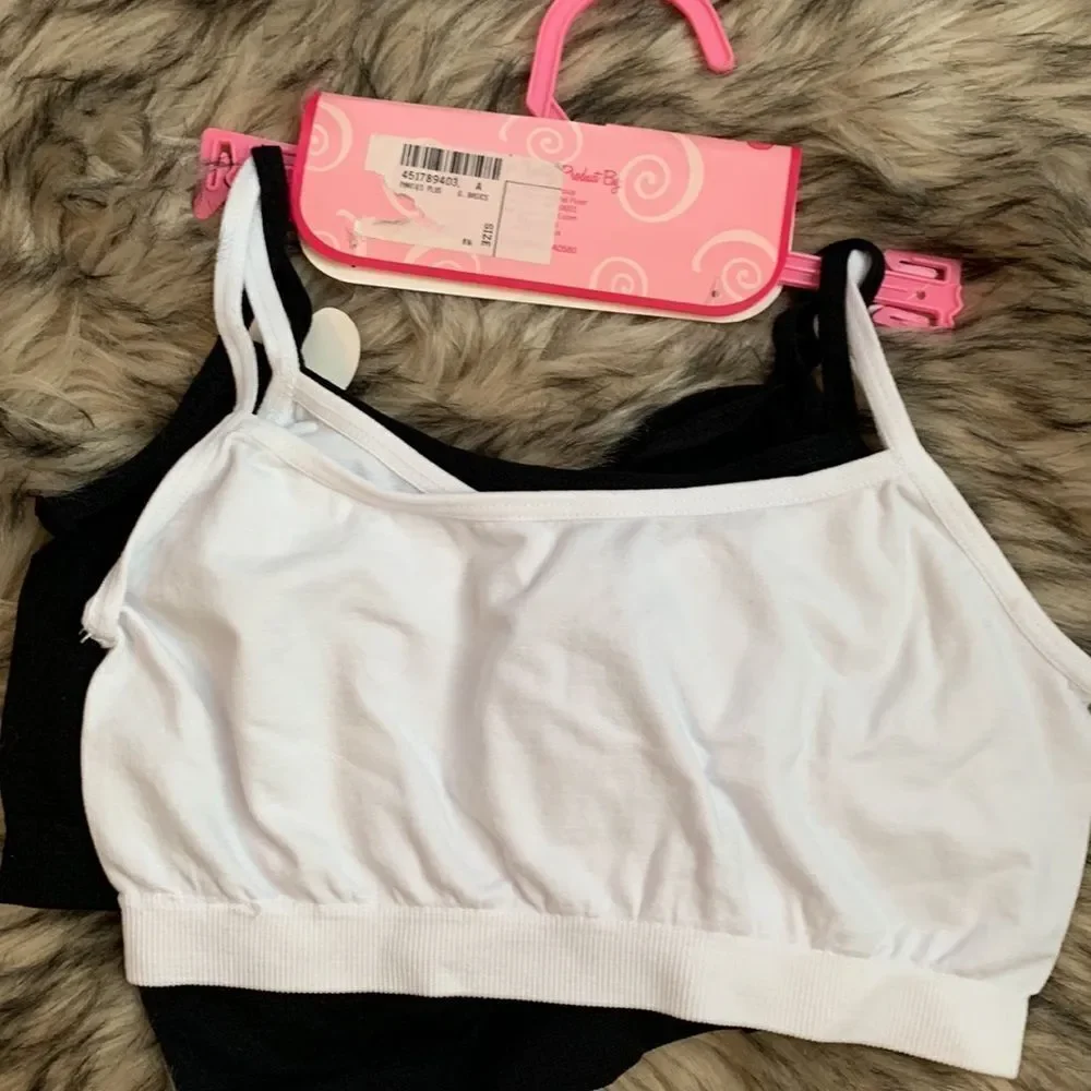 Lot of 7 Preteen bralettes Training Bra 32/M